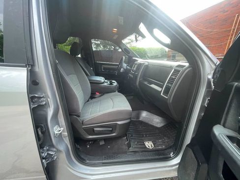 Used 2022 RAM 1500 Classic Warlock AWD/4WD image 7