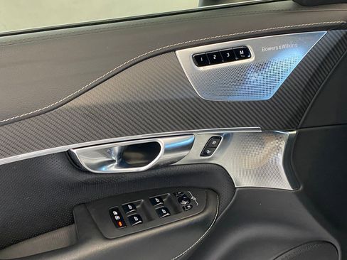 Used 2019 Volvo XC90 T6 R-Design w/ Advanced Package image 24