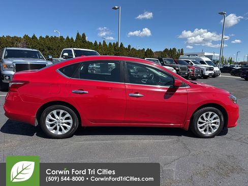 Used 2019 Nissan Sentra SV FWD image 13