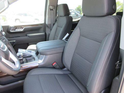 New 2026 GMC Sierra 1500 Elevation AWD/4WD image 14