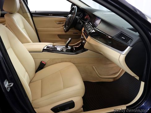 Used 2015 BMW 528i xDrive Sedan image 35
