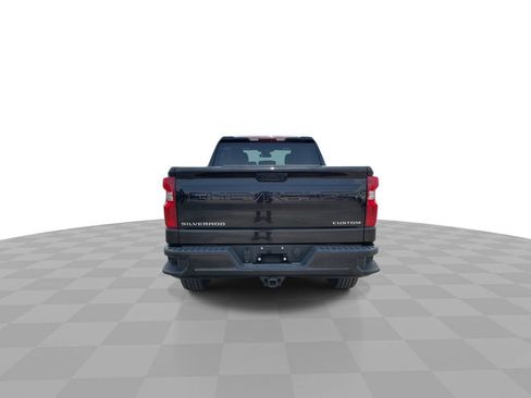 Used 2026 Chevrolet Silverado 1500 Custom RWD image 7