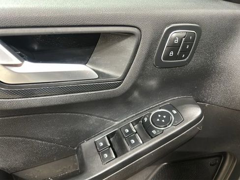 Used 2023 Ford Escape ST-Line Elite image 12