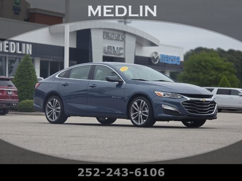 Used 2024 Chevrolet Malibu LT FWD image 1