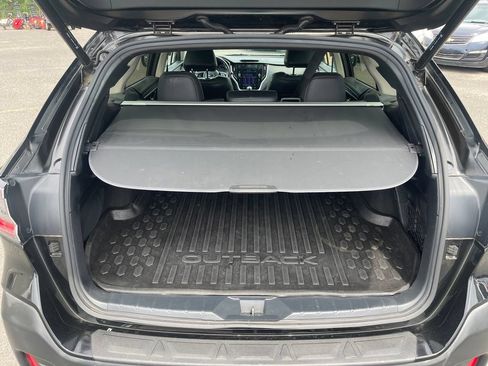 Used 2020 Subaru Outback Limited AWD/4WD image 18