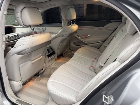 Used 2015 Mercedes-Benz S 550 Sedan image 27