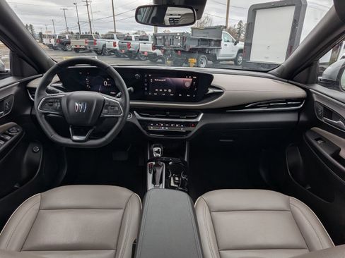 Used 2024 Buick Envista Avenir image 8