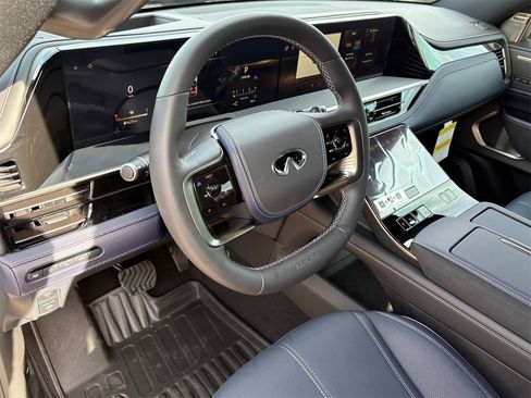 New 2026 INFINITI QX80 Sport w/ Sport Exterior Package image 22