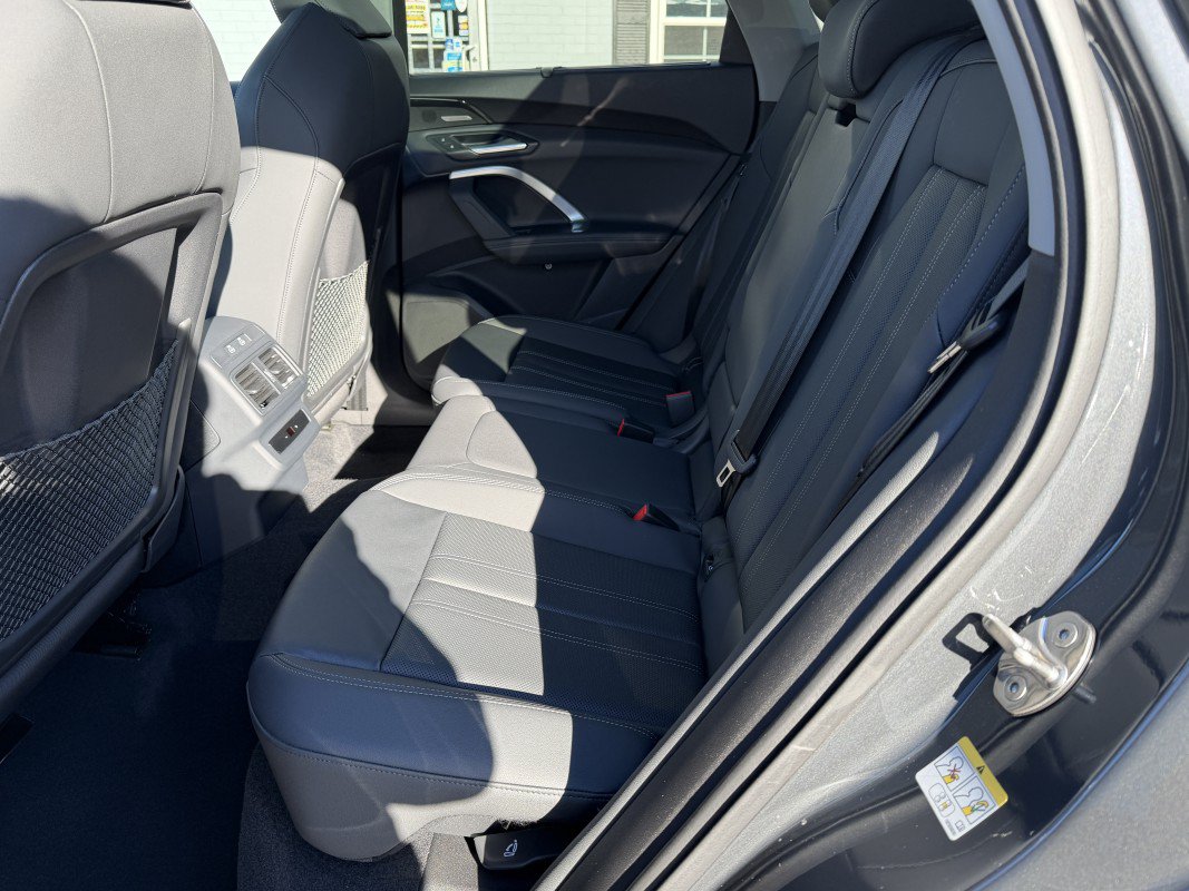 Used 2025 Audi Q5 Premium Plus AWD/4WD image 19