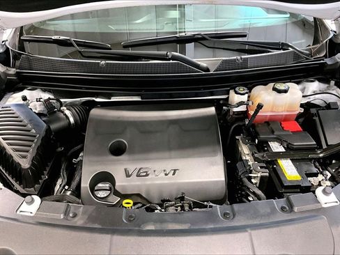 Used 2023 Chevrolet Traverse High Country AWD/4WD image 31