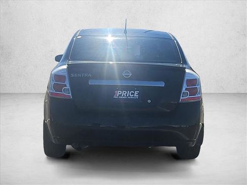 Used 2012 Nissan Sentra 2.0 S image 6