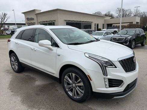 Certified 2023 Cadillac XT5 Premium Luxury image 5