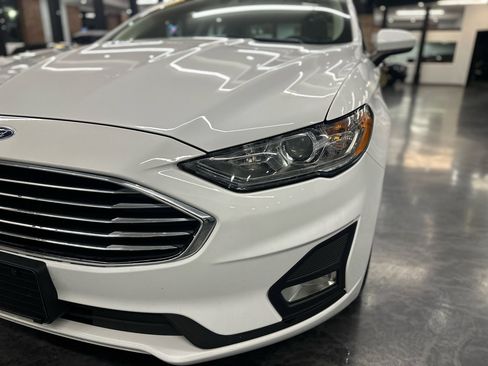 Used 2020 Ford Fusion SE w/ Equipment Group 151A image 20