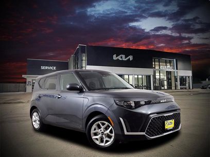 Certified 2023 Kia Soul LX w/ Option Group 015