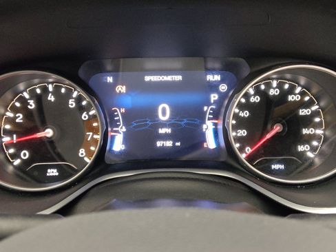 Used 2018 Jeep Compass Latitude w/ Popular Equipment Group AWD/4WD image 23