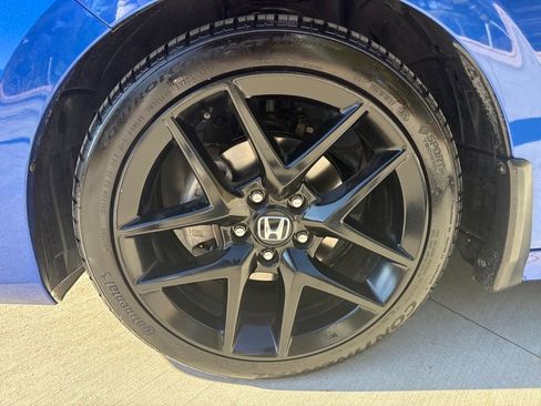 Certified 2024 Honda Civic Sport image 11