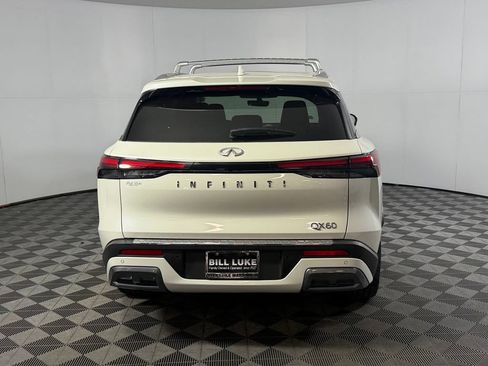 Used 2023 INFINITI QX60 Sensory w/ Cargo Package FWD image 7