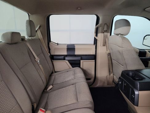 Used 2017 Ford F150 XLT RWD image 19