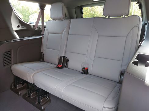 New 2026 GMC Yukon XL Elevation w/ Elevation Premium Package image 15