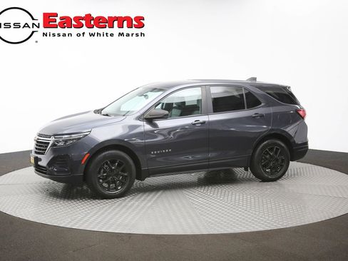 Used 2022 Chevrolet Equinox LS w/ LS Convenience Package image 57