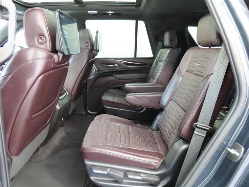 Used 2022 Cadillac Escalade Sport Platinum AWD/4WD image 40