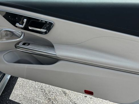 Certified 2026 Mercedes-Benz CLE 300 4MATIC Coupe image 17