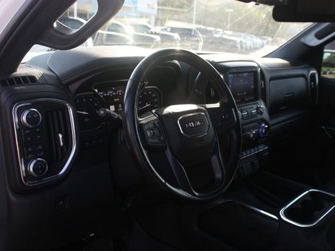Used 2021 GMC Sierra 1500 AT4 w/ AT4 Value Package AWD/4WD image 17