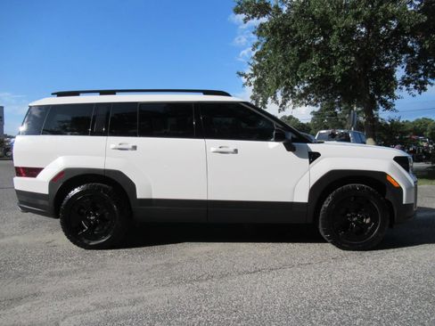Used 2024 Hyundai Santa Fe XRT AWD/4WD image 2
