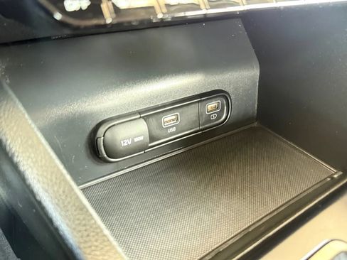 Used 2022 Kia K5 LXS FWD image 33