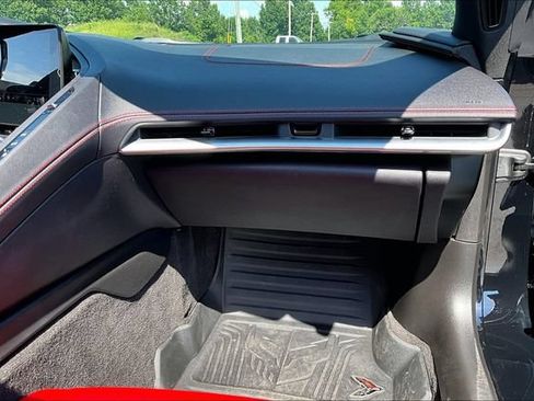Used 2023 Chevrolet Corvette Stingray Coupe w/ Z51 Performance Package RWD image 23