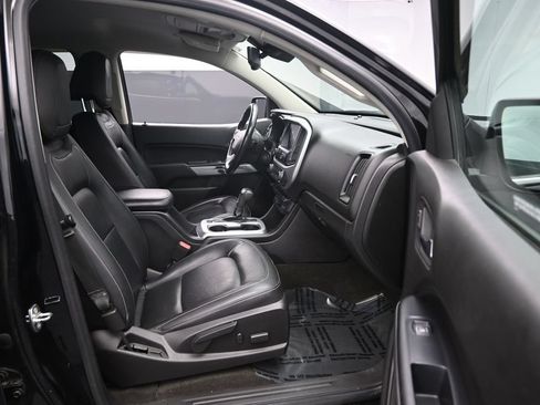 Used 2017 Chevrolet Colorado LT w/ Midnight Edition AWD/4WD image 22