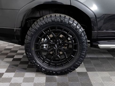 Used 2026 Lexus GX 550 w/ Accessory Package (2T) image 44