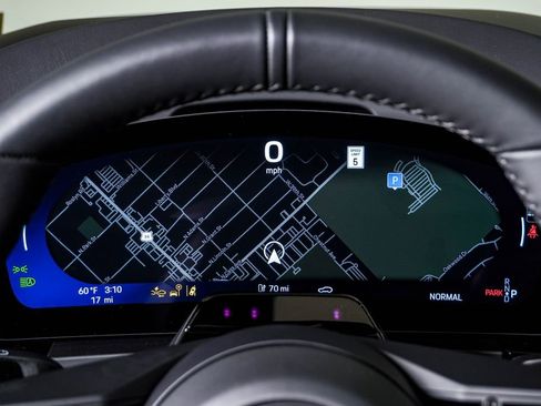 New 2026 Porsche Macan 4 Electric image 21