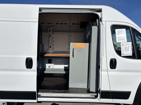 Used 2021 RAM ProMaster 1500 image 17