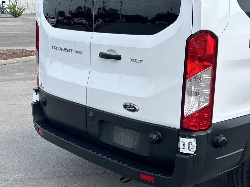 Used 2024 Ford Transit 350 XLT RWD image 14