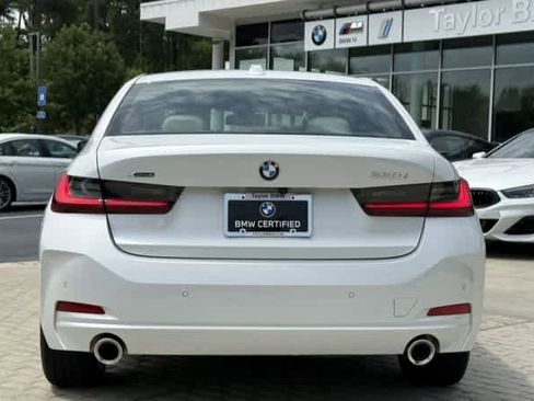 Certified 2025 BMW 330i xDrive Sedan w/ Convenience Package AWD/4WD image 5