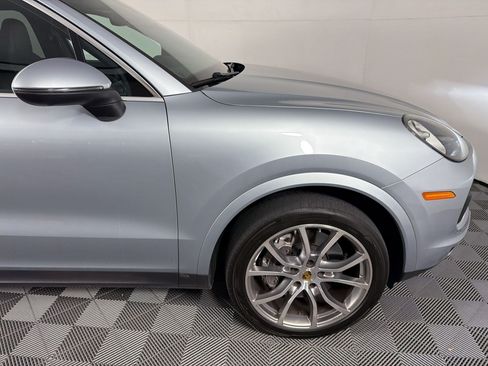Certified 2021 Porsche Cayenne w/ Premium Package AWD/4WD image 13