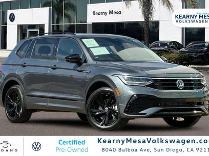 Used 2023 Volkswagen Tiguan SE R-Line