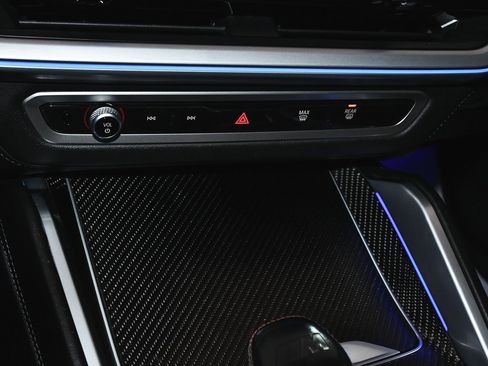 Used 2023 BMW XM image 47