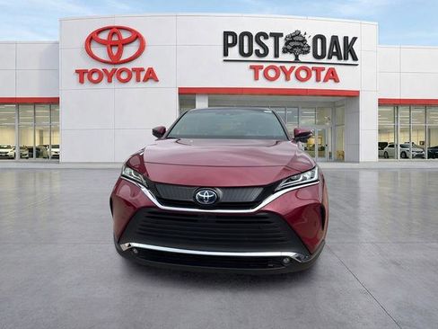 Used 2024 Toyota Venza Limited AWD/4WD image 2