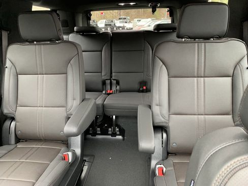 New 2025 Chevrolet Tahoe High Country w/ Sun And Tow Package image 19