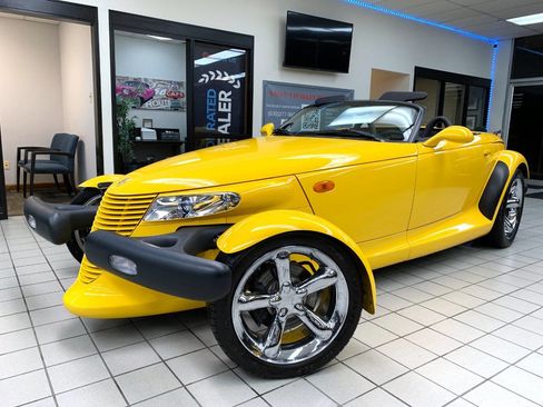 Used 2000 Plymouth Prowler image 1