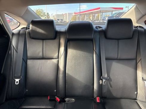 Used 2018 Toyota Avalon Limited w/ All Weather Liner Package image 22