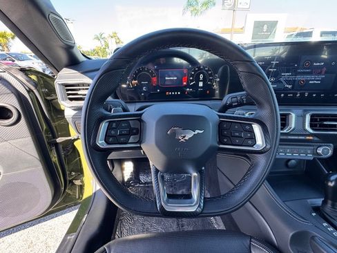 Used 2025 Ford Mustang GT Premium w/ GT Performance Package RWD image 21