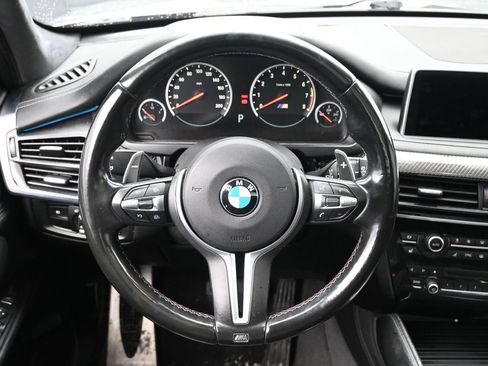 Used 2018 BMW X5 M image 21
