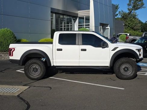 Used 2017 Ford F150 Raptor w/ Equipment Group 801A Mid AWD/4WD image 7