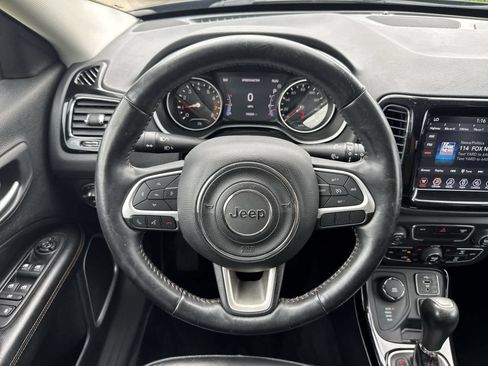 Used 2019 Jeep Compass Limited AWD/4WD image 22