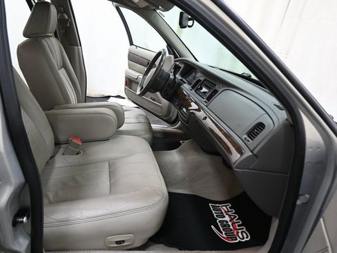 Used 2008 Mercury Grand Marquis LS image 22