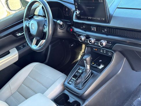 Used 2023 Honda CR-V EX-L image 11