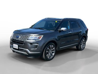 Used 2018 Ford Explorer Platinum
